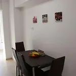 Апартаменты Cityapart Granvia Marina - In Constanta, Langa Statiunea Mamaia