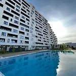Апартаменты Cityapart Granvia Marina - In Constanta, Langa Statiunea Mamaia